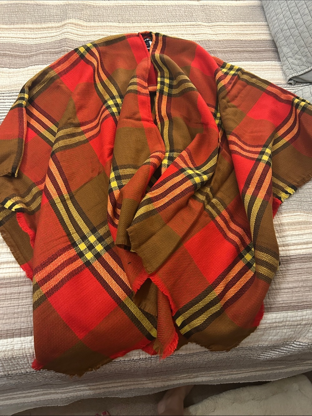 New Lands’ End plaid shawl